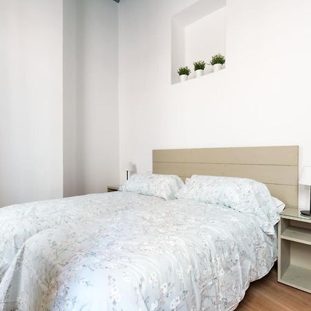 Apartamentos Leoncillos Σεβίλλη Εξωτερικό φωτογραφία